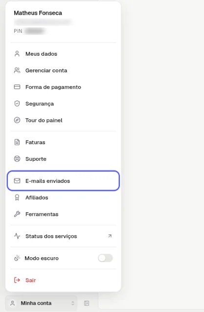 Menu Minha conta aberto com a opção E-mails enviados destacada