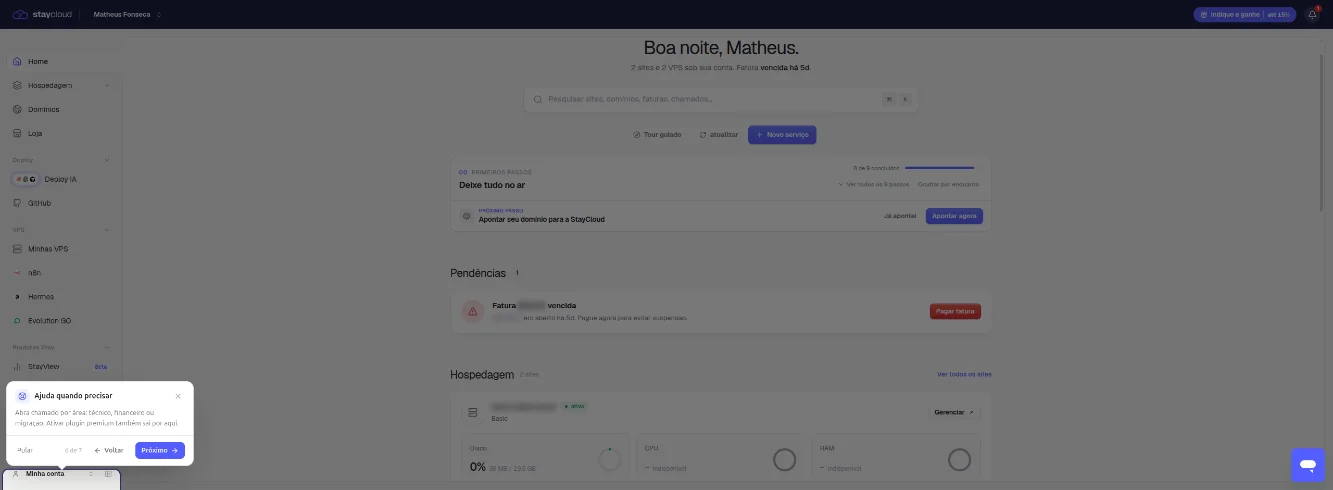 Passo 6 do tour, Ajuda quando precisar, apontando para o rodapé do menu da esquerda