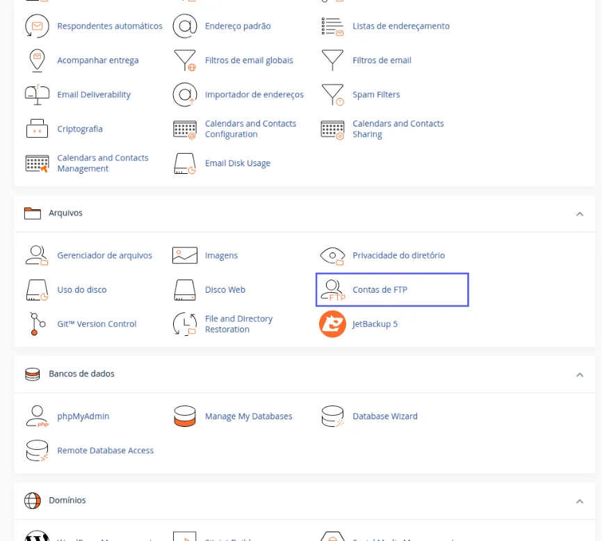Bloco Arquivos da tela inicial do cPanel com o ícone Contas de FTP destacado