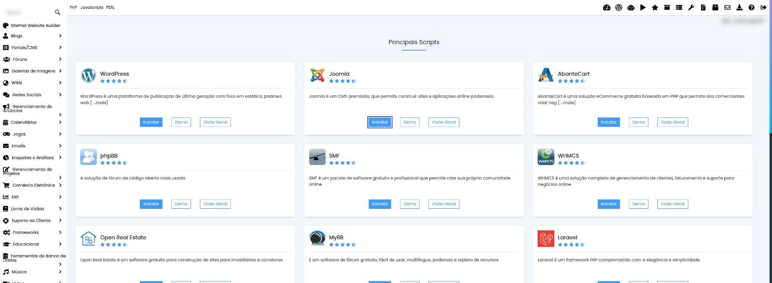 Softaculous com as categorias à esquerda e a lista Principais Scripts com WordPress, Joomla, AbanteCart, phpBB, SMF, WHMCS, Open Real Estate, MyBB e Laravel, com o botão Instalar do Joomla destacado